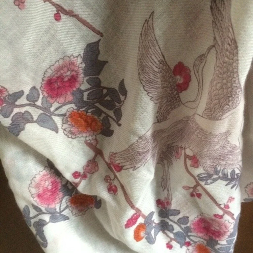 H&M Flower Patterned Circle Scarf